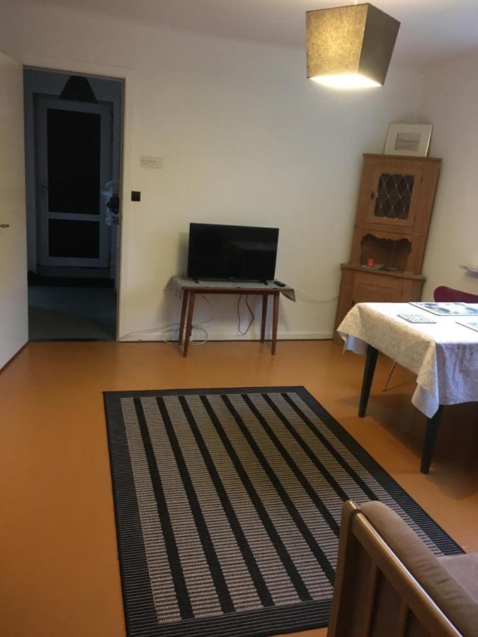 Roligt Centralt Beliggende Lejlighed I Torshavn Exterior photo